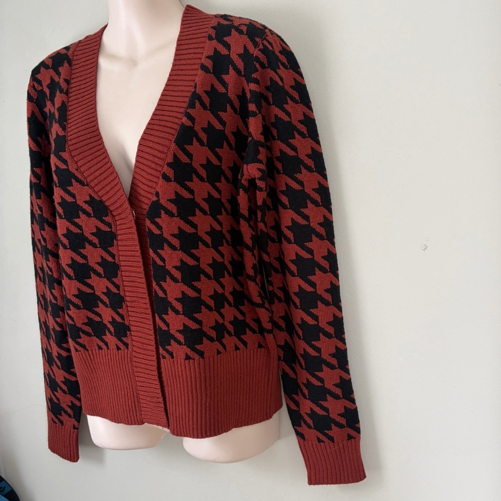 PHILOSOPHY Houndstooth Cardigan Sweater MEDIUM NWT! ($58.00) Terracotta - Picture 3 of 8